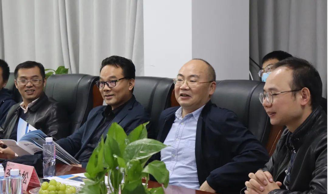 了解企業(yè)發(fā)展，傾聽校友心聲 | 湖南大學校友總會李勁松秘書長一行蒞臨公司調研指導